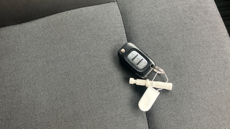 Renault Master Mwb Diesel Fwd MM35dCi 135 Business+ Medium Roof Van